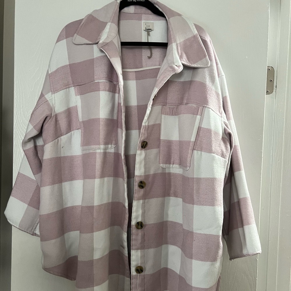 Blush/off white shacket